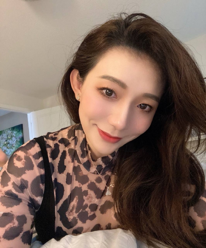 过去的第一张照片--百色相亲服务中心