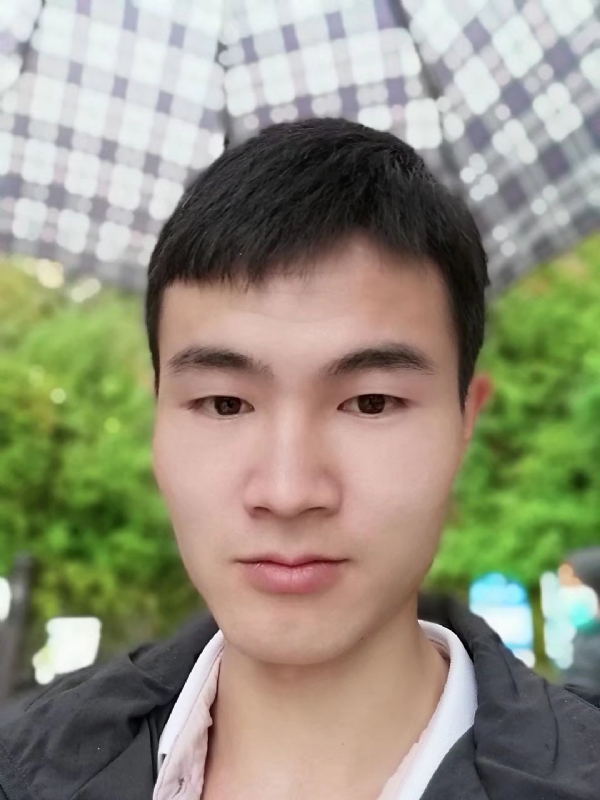 阳光男孩的第六张照片--百色相亲服务中心