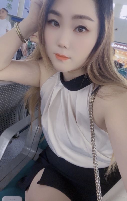 媛媛的第三张照片--百色相亲服务中心