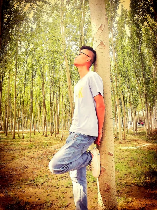 绝卓苦坚的第一张照片--百色相亲服务中心