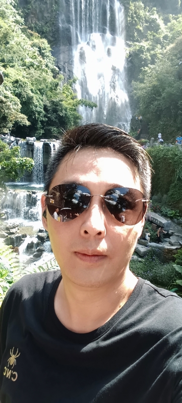 小小帅哥的第二张照片--百色相亲服务中心