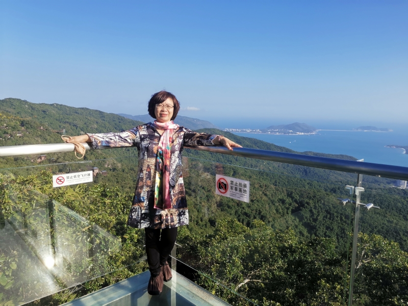 荷荷的第一张照片--百色相亲服务中心