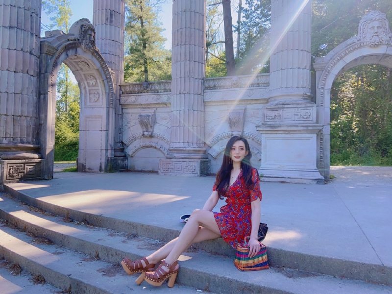 瑜瑜的第一张照片--百色相亲服务中心