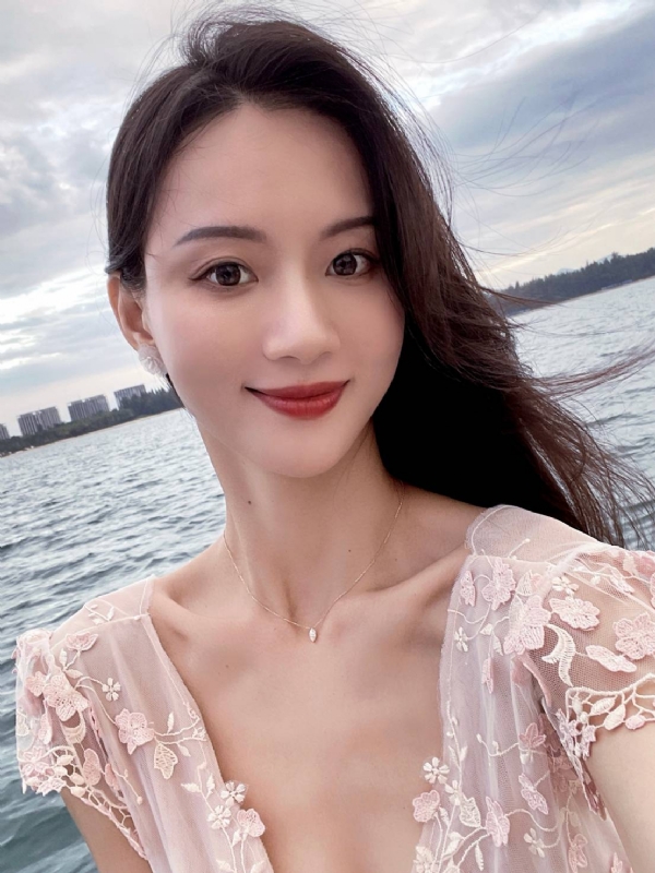 andy的第一张照片--百色相亲服务中心