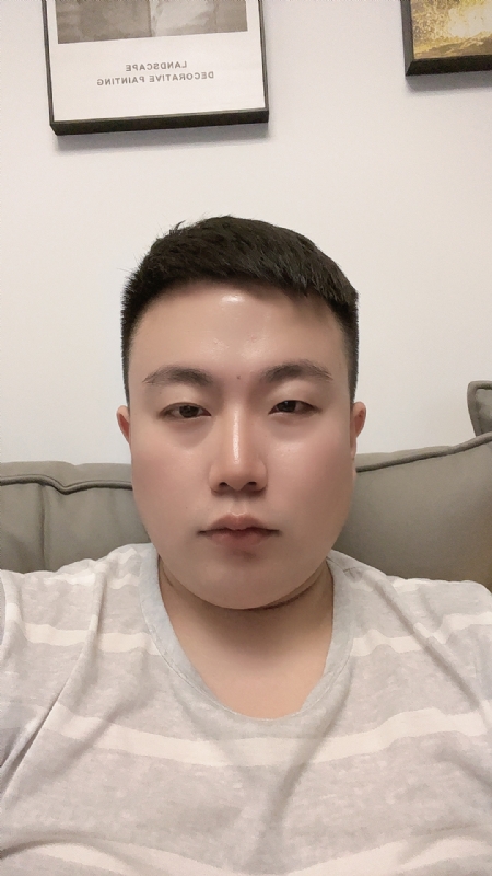 轮回大大的第一张照片--百色相亲服务中心