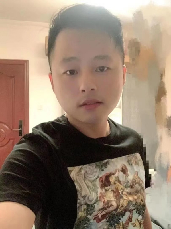 追风少年的第一张照片--百色相亲服务中心