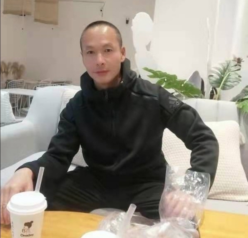 春满的第一张照片--百色相亲服务中心