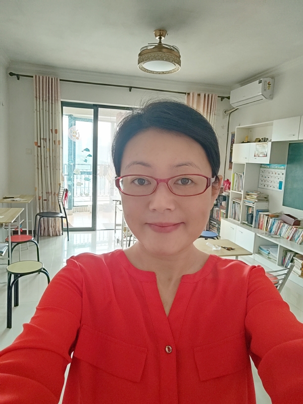 丽华的第二张照片--百色相亲服务中心