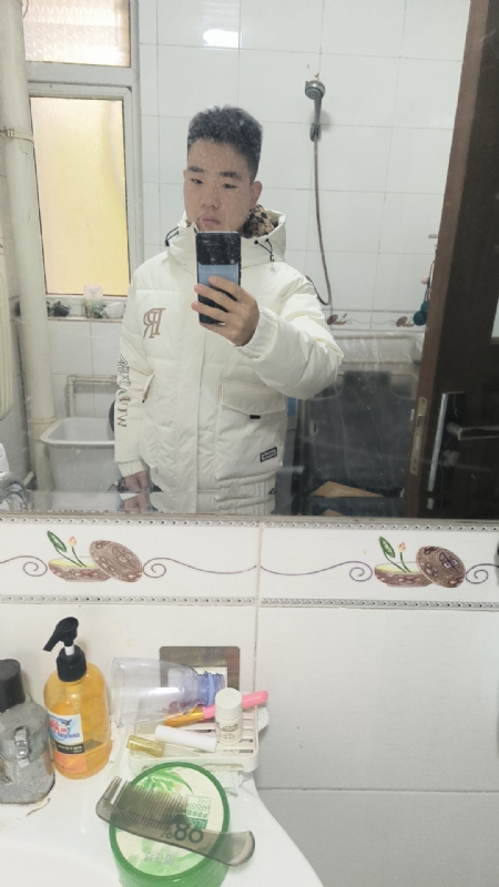 小李的第一张照片--百色相亲服务中心