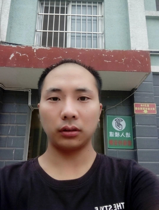 亮亮的第二张照片--百色相亲服务中心