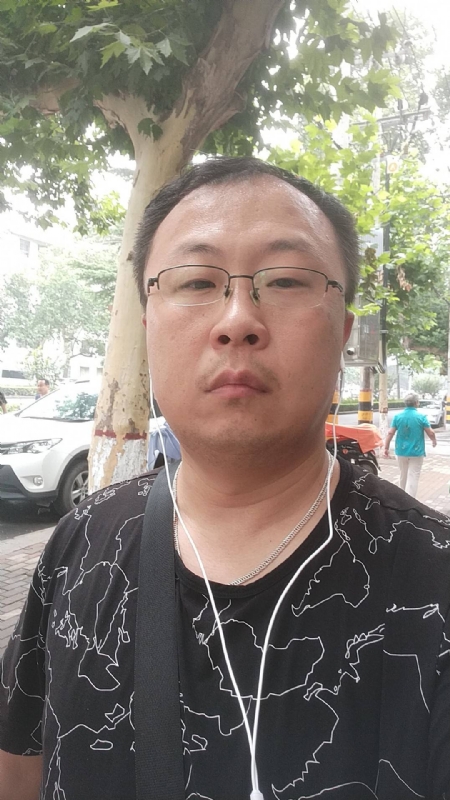 飘逸的星辰的第一张照片--百色相亲服务中心