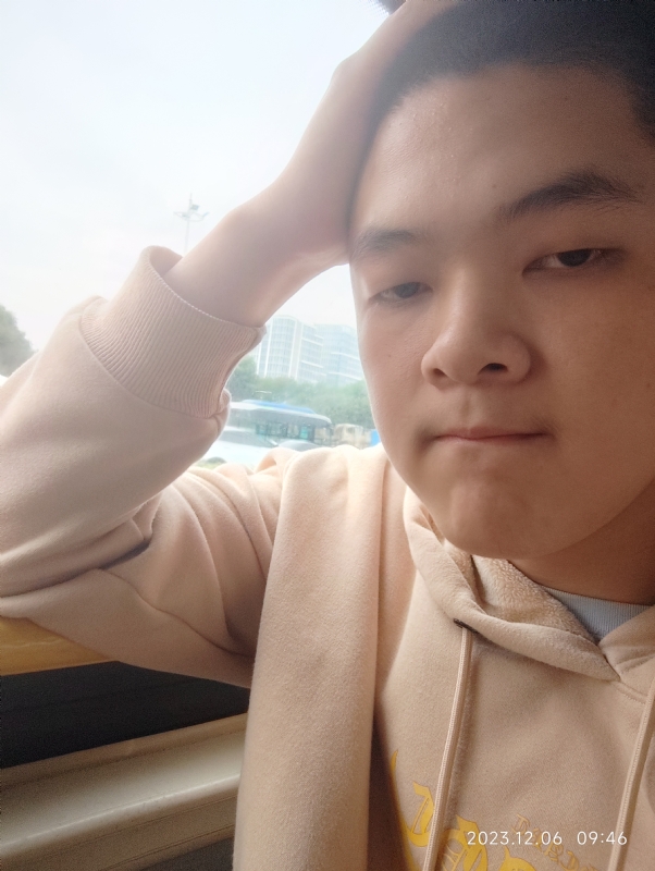 孤独的狼的第一张照片--百色相亲服务中心