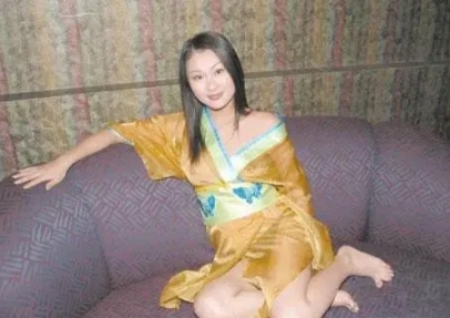 敏掰的第一张照片--百色相亲服务中心