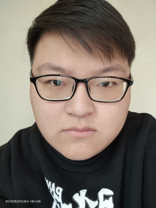 龙先生的第一张照片--百色相亲服务中心