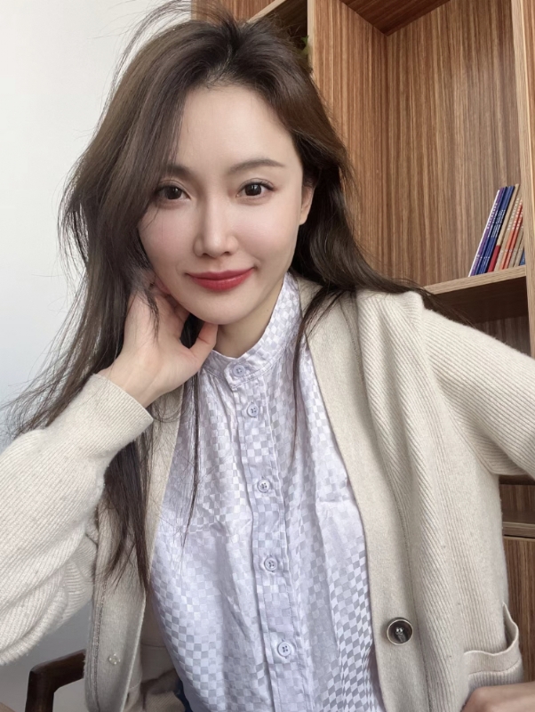 Anne林的第一张照片--百色相亲服务中心