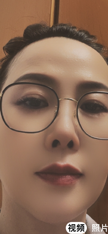 水女人的第一张照片--百色相亲服务中心