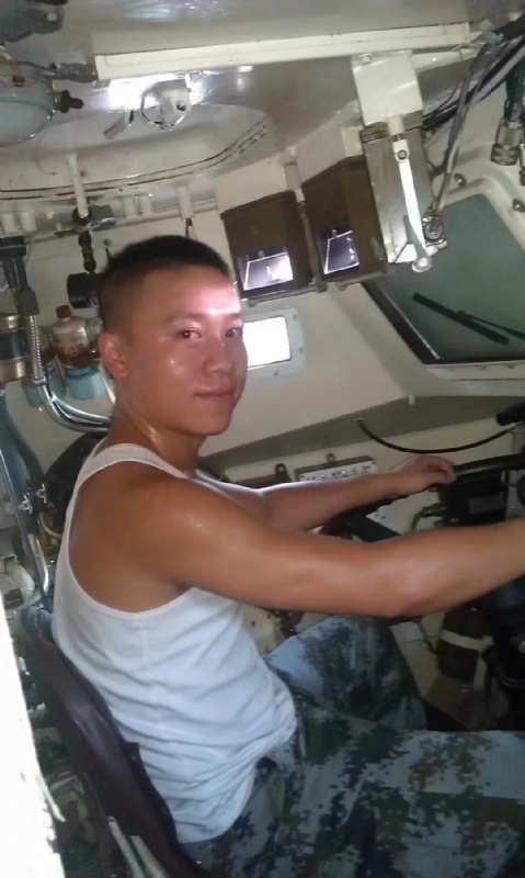 哥哥的第一张照片--百色相亲服务中心