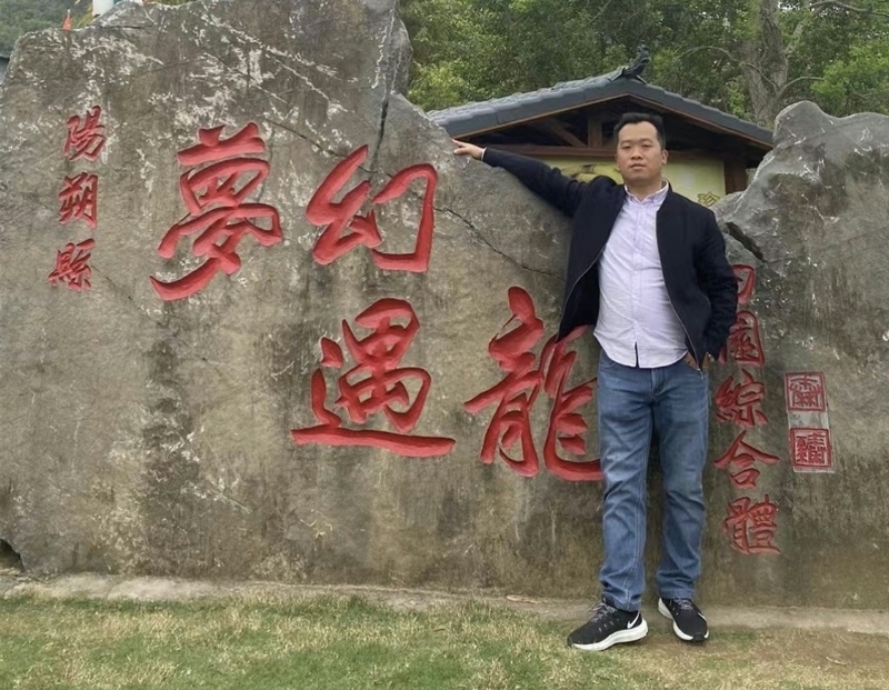 快乐每一天的第一张照片--百色相亲服务中心