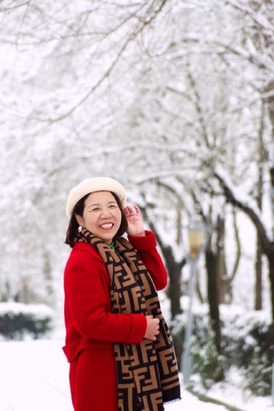 小可的第一张照片--百色相亲服务中心
