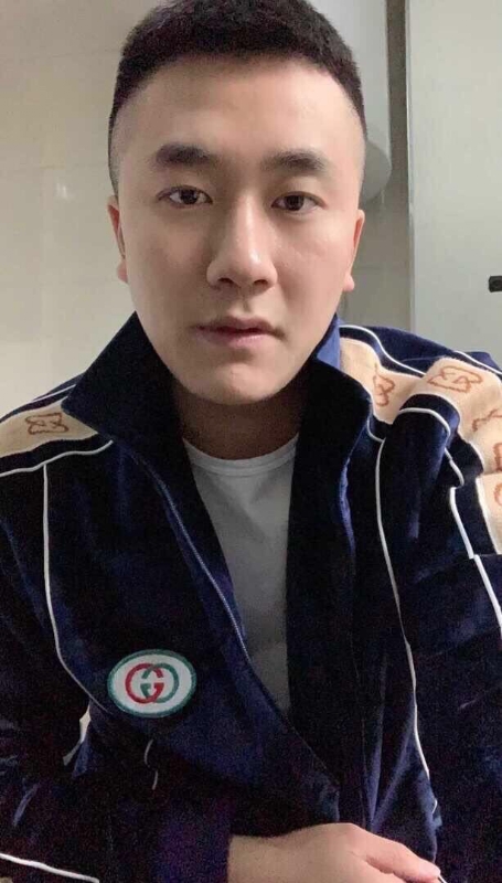 凌毅的第一张照片--百色相亲服务中心