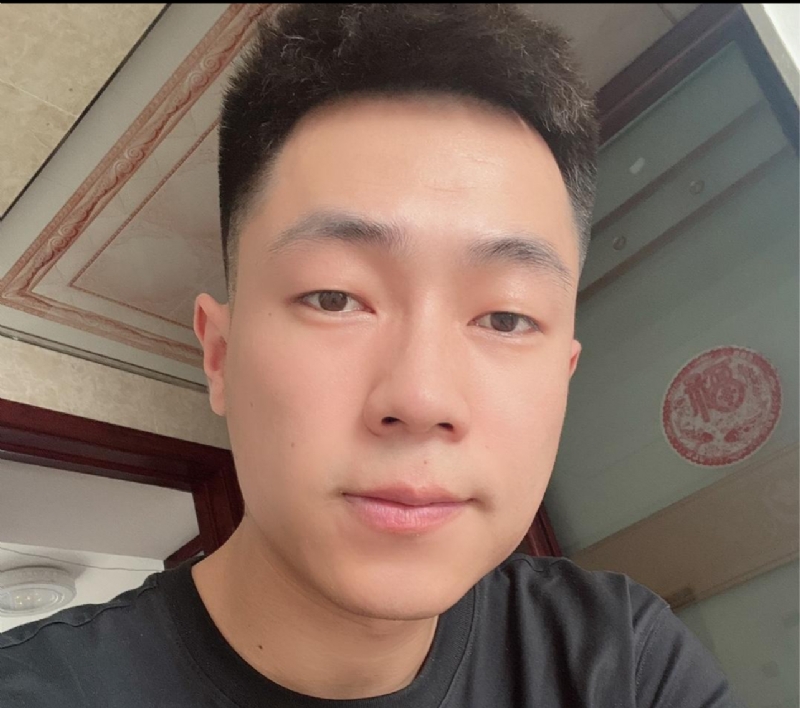 句号的第一张照片--百色相亲服务中心