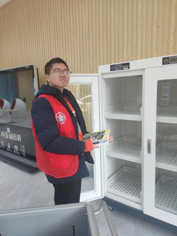 阿桓吖的第一张照片--百色相亲服务中心