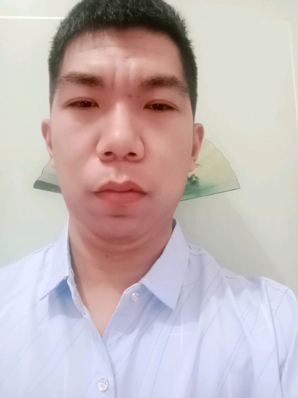 逍遥哥的第一张照片--百色相亲服务中心