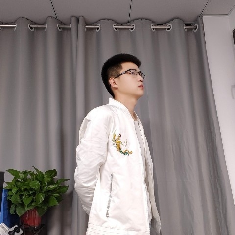 罗刚的第一张照片--百色相亲服务中心