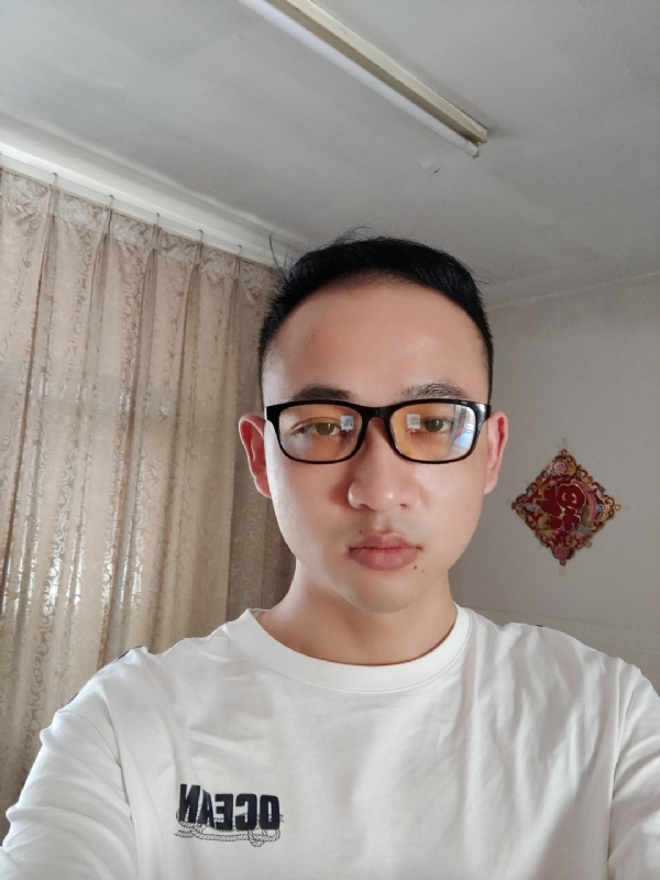 H杰瑞的第一张照片--百色相亲服务中心