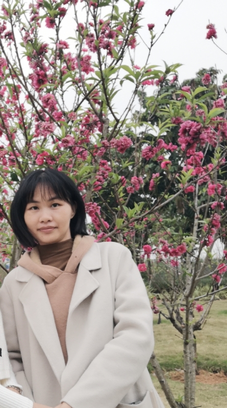 文青的第一张照片--百色相亲服务中心