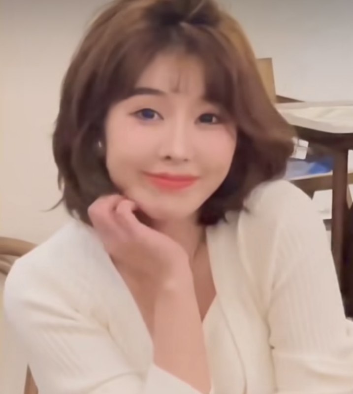 張雨晴的第一张照片--百色相亲服务中心