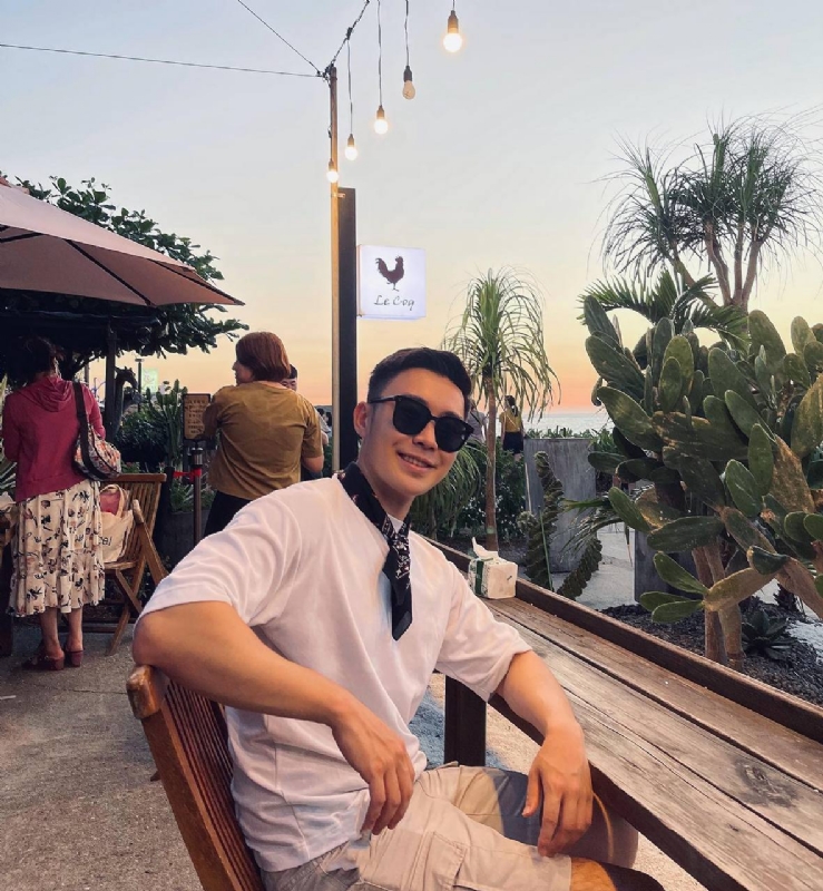 小可爱的第一张照片--百色相亲服务中心