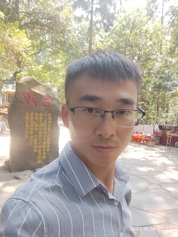 未来可期的第一张照片--百色相亲服务中心