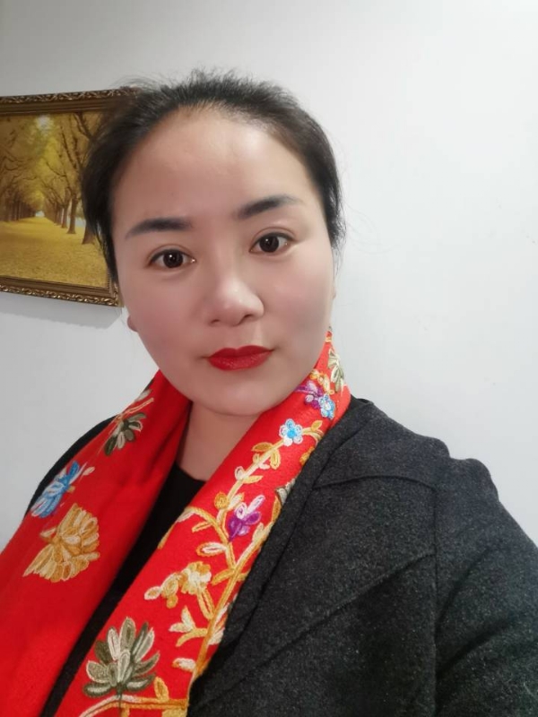 青柠檬的第一张照片--百色相亲服务中心