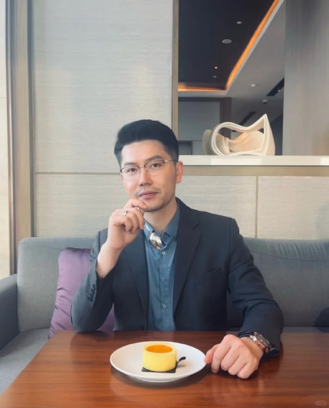 Aurora的第一张照片--百色相亲服务中心