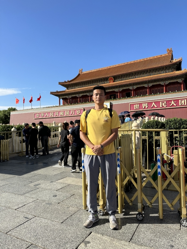 莫过于的第一张照片--百色相亲服务中心