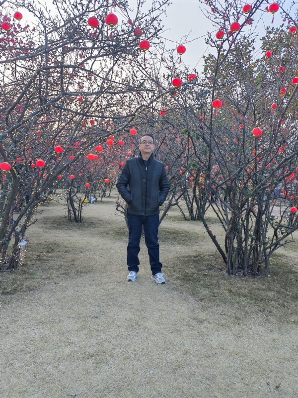 守望者的第四张照片--百色相亲服务中心