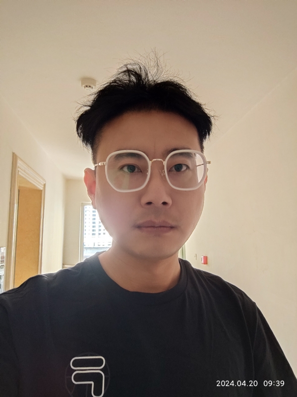 信带小李的第一张照片--百色相亲服务中心