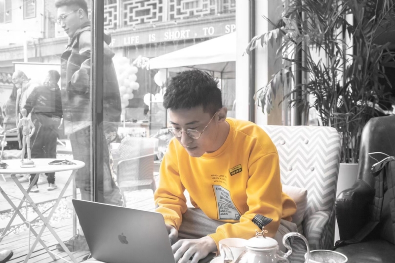 柒雅的第一张照片--百色相亲服务中心