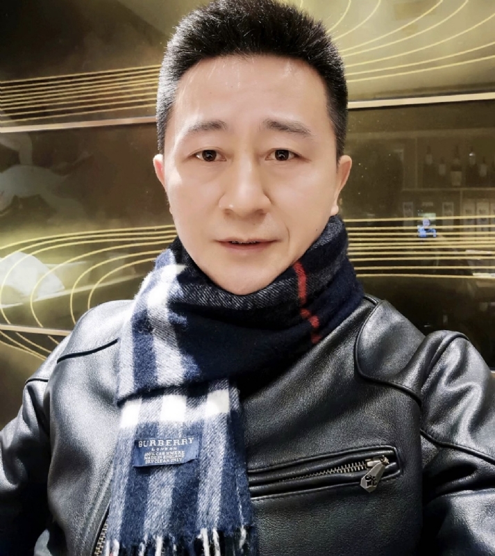 情到深处的第一张照片--百色相亲服务中心