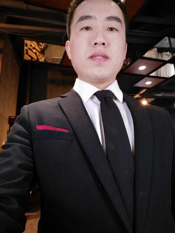 很差劲的第一张照片--百色相亲服务中心