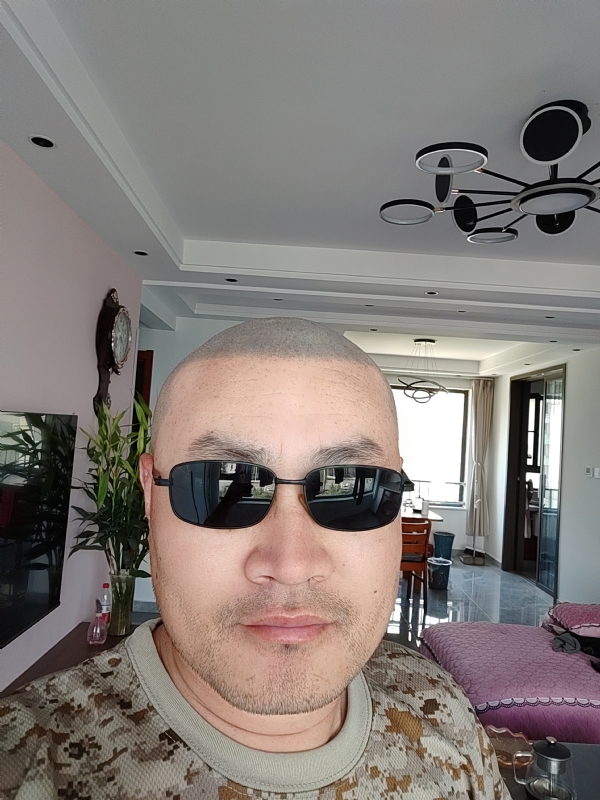 涛涛手写的第一张照片--百色相亲服务中心