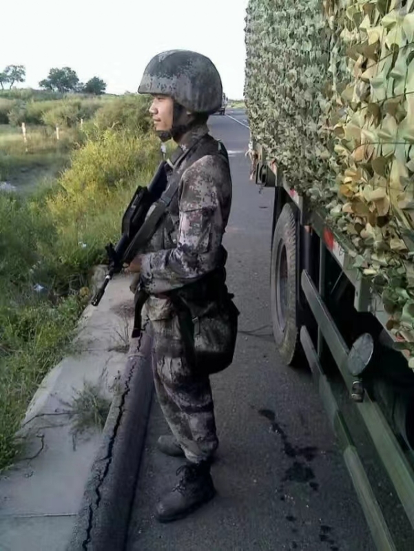 搬砖中的第一张照片--百色相亲服务中心