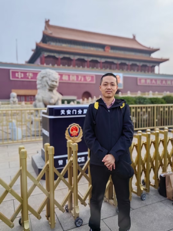 匆匆那年的第二张照片--百色相亲服务中心