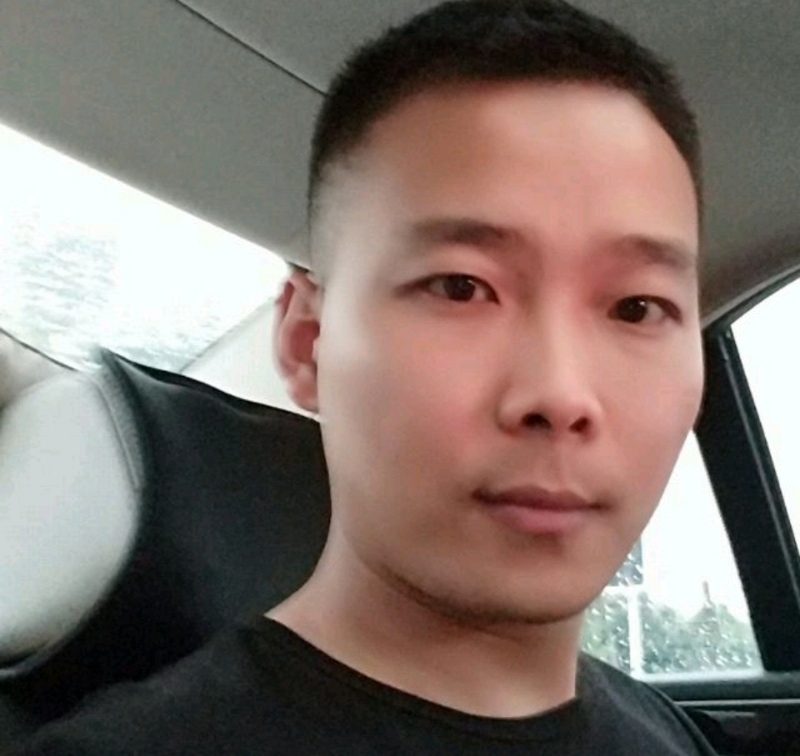 李先生的第二张照片--百色相亲服务中心