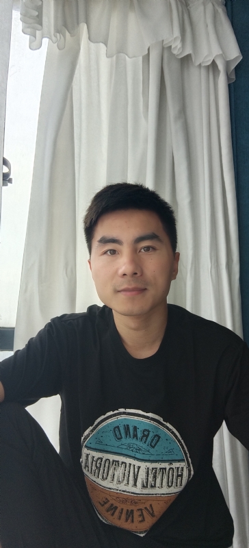 叶秋的第一张照片--百色相亲服务中心