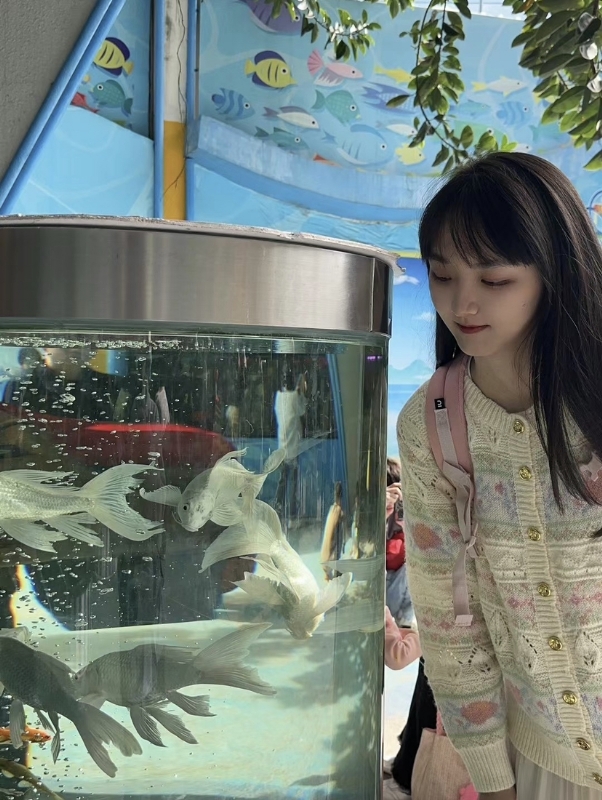 yiyi的第二张照片--百色相亲服务中心