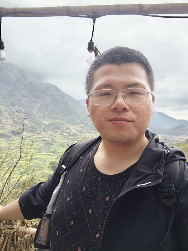 青山的第三张照片--百色相亲服务中心