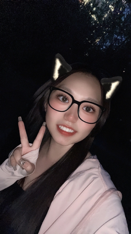 carol的第一张照片--百色相亲服务中心