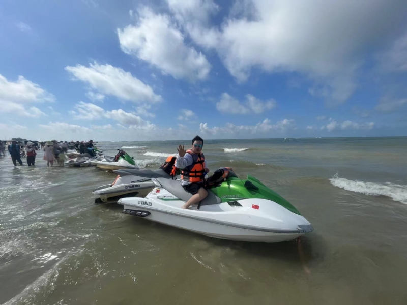 千度D雄的第四张照片--百色相亲服务中心